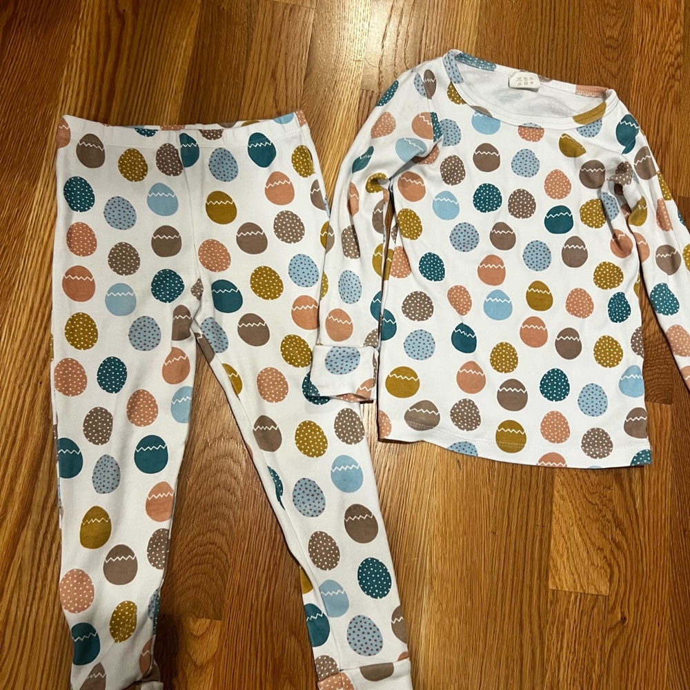 Spearmint Love Easter pajamas
